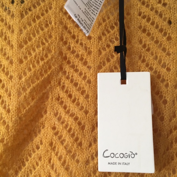 New Yellow Sweater With Open Work - Picture 2 of 5